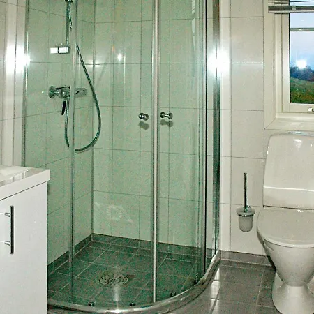 Two-bedroom Holiday In Averoy 3 Hébergement de vacances *